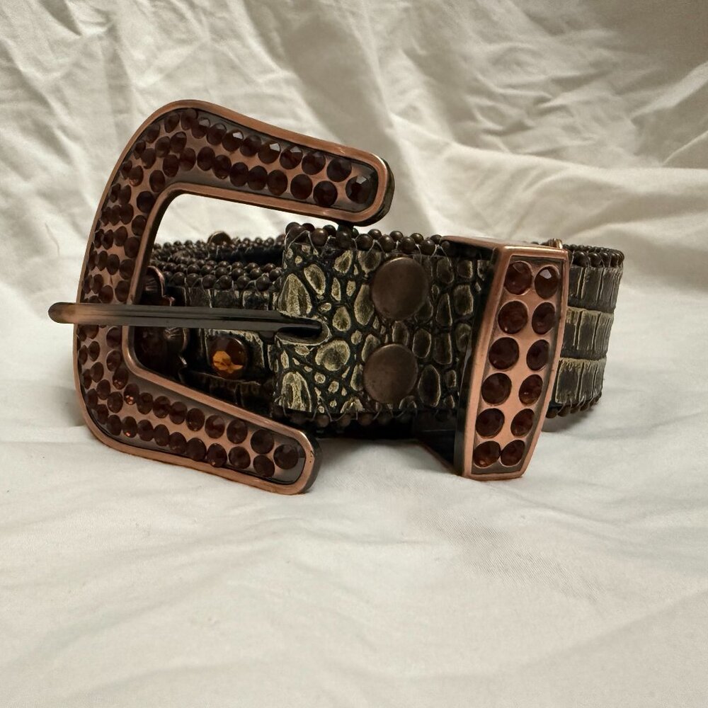 Gold leather belt with copper metal and amber rhinestone accents